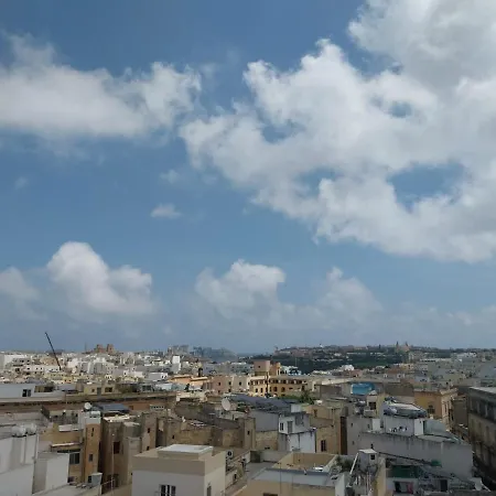 St Gaetan 6b * Hamrun